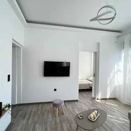 Bougainvillea 2 * Nauplion