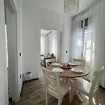 Bougainvillea 2 Apartment