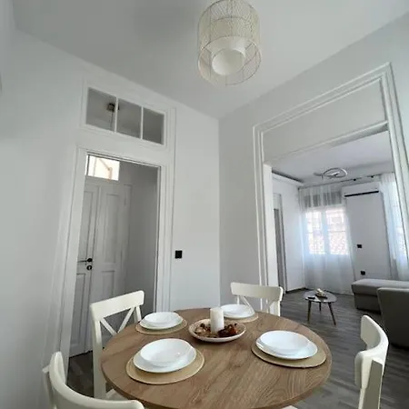 Bougainvillea 2 Nafplio